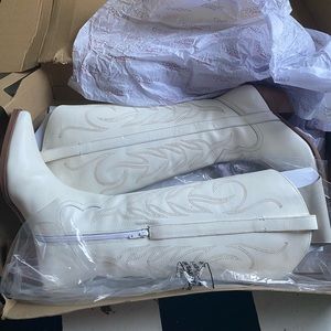 Coconuts By Matisse Boots